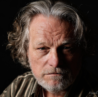 Karim portret Patrick hard.jpg